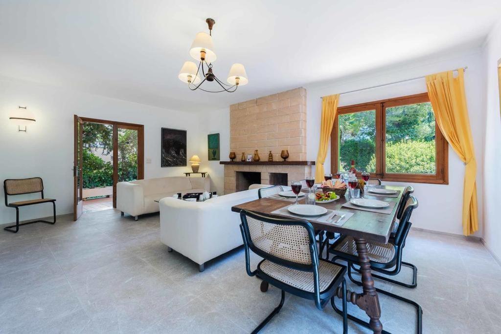 Villa Puerto Pollenca Con Piscina Privada Port de Pollença Eksteriør billede